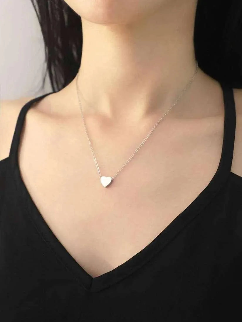 Tiny heart Necklace Golden